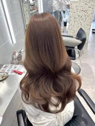ロング カラー 神崎 琴音のヘアスタイル