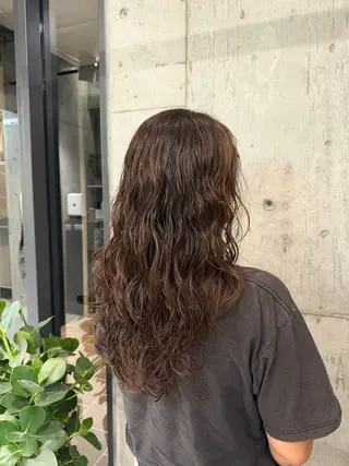 ロング パーマ Noah🌙/ ciera.南堀江のヘアスタイル