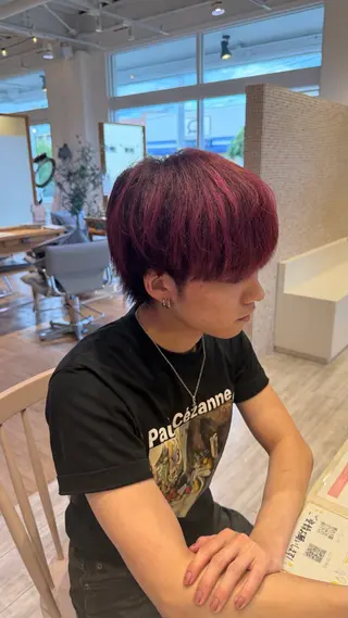 カラー メンズ 砂川 瑠菜のヘアスタイル