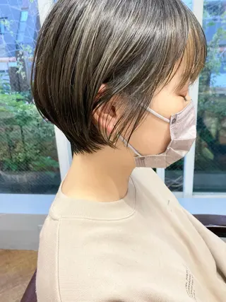 ショート カラー Hareru 豊田 修廣のヘアスタイル