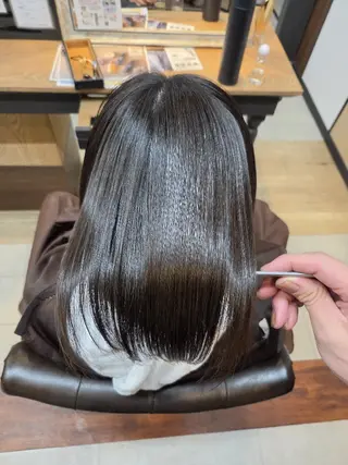 ミディアム ナカオ シュウヘイのヘアスタイル