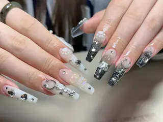 ロング Rola kira 麗のネイルデザイン