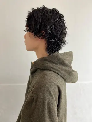ミディアム パーマ メンズ メンズ専門ブリー チカラー⚡️リュウジのヘアスタイル
