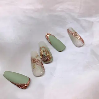 ネイル Tinaネイル 難波のネイルデザイン
