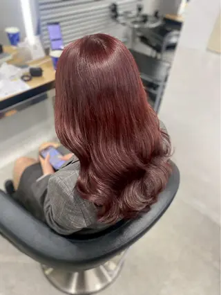 ロング カラー 韓国レイヤー透明感 艶カラー美髪縮毛矯正のヘアスタイル