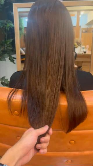 ロング ⚪️髪質改善 縮毛 店長 コウ⚪️のヘアスタイル