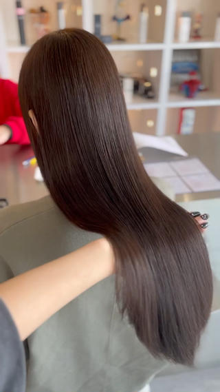 ロング カラー TaNa. 笑南(えみな)のヘアスタイル