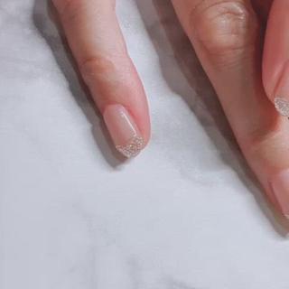 ナチュラルべっ甲風ネイル 