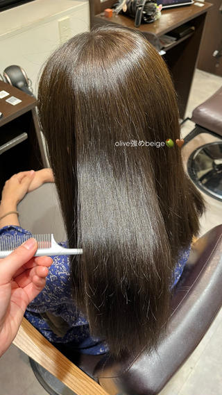 セミロング カラー Euphoria aoyama所属・柚実/グレージュ/ 愛されナチュラル♥️のヘアスタイル