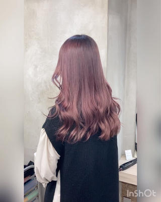 外巻きウェーブ
レッドカラー 