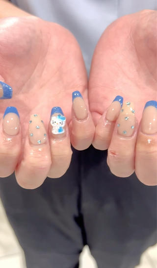 白銀
ストーン1個¥50
キティパーツ1個¥550
ラメ混ぜ¥330
になります!