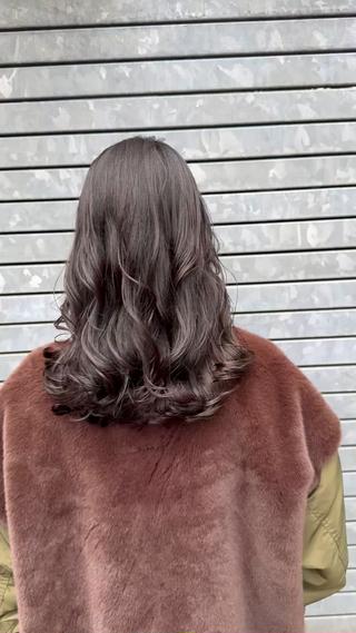 セミロング 青木 裕のヘアスタイル