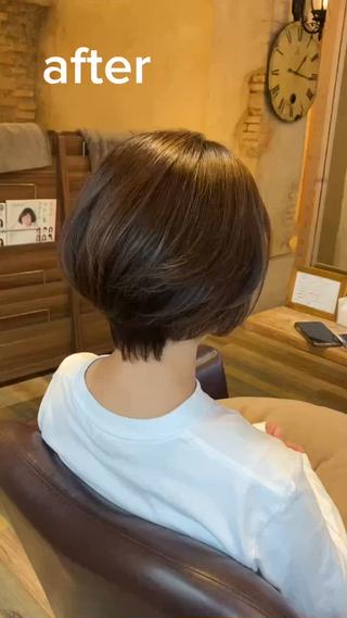 似合わせカット
丸みショート

トップが潰れやすいお悩みを
丸みが出る位置でカットして改善しました。

骨格や髪質を考えてカットしてあり
襟足も収まりよく調整しています。 
