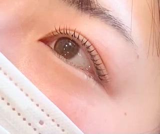 人気のデザイン
☆   Lカールデザイン　☆

こんな人におすすめっ

瞼に当たりたくないっ
ビューラーであげた感じにしたいっ

カール感がありながら、毛先はストレートのデザインです


お客様のお悩みにそって、カウンセリングでご相談させていただきます 