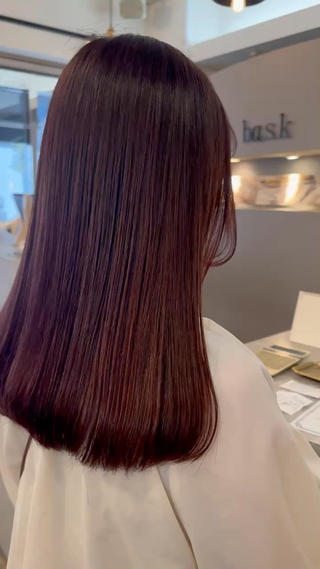 ブリーチなしの透明感カラー
『カシスモカブラウン』

色味をしっかり入れたい方におすすめです！ 