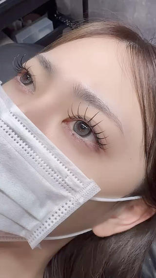 マツエク・マツパ NOA名駅束感まつげ ×眉毛SENA🎀のマツエク・マツパデザイン