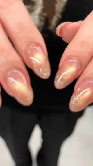 ネイル GO TODAY SHAiRE SALON 表参道colore店所属・emmi nailのネイルデザイン