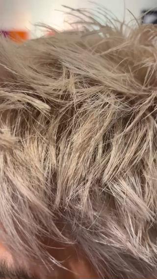 ショート カラー メンズ 洛樹 /海外スタイル /フェード/パーマのヘアスタイル