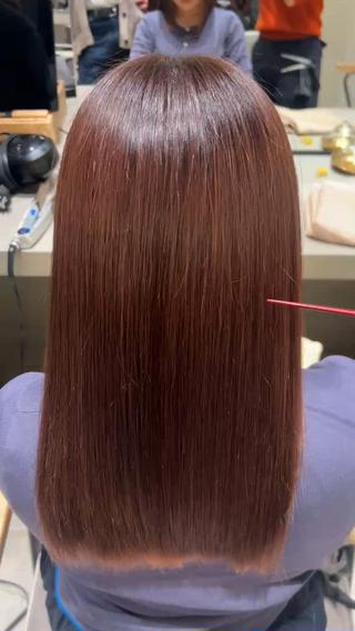 セミロング TEMIL HAIR 彩香のヘアスタイル