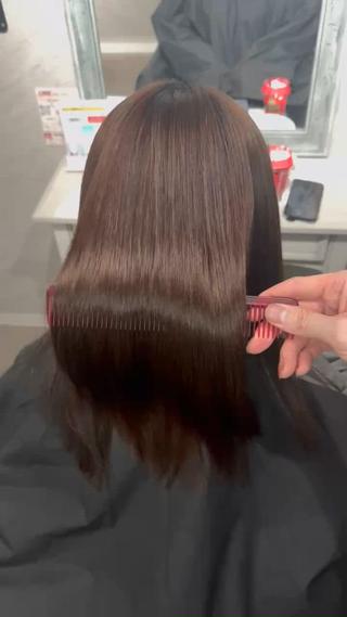 手で乾かすだけ。ブロー、アイロン仕上げ一切無しです。 