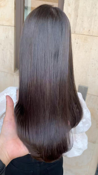 ロング カラー パーマ ✨艶髪✨透明感✨ 山内大樹のヘアスタイル