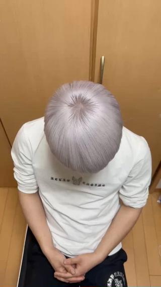 カラー 春島 翼のヘアスタイル