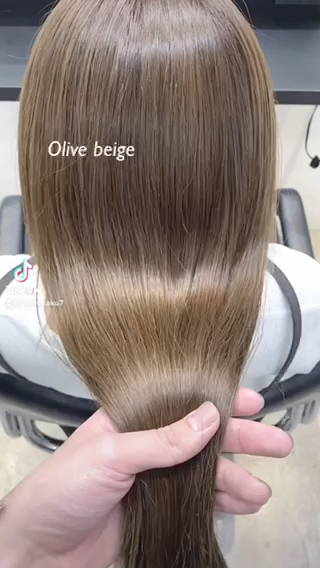 

画像は保存してカウンセリング等でお使いください
.

赤み、オレンジ味、黄み、除去します☆
希望のグレージュ、オリーブ、アッシュにします☆
.
.
カラーの配合は美容師によって全然違います、
是非一度お任せください☆
今までで最高の色持ち、綺麗な色に仕上げます☆
.
.

.
◎全国1%でしか取り扱いが許されていない
最高級11STEPトリートメント
@oggiotto
.
.
◎カラー剤:イルミナカラー、アディクシーカラー
@wella_creativecolor
@wellahair
@addicthy_color
.
.
◎最高級ダメージ補修、毛髪耐力
@olaplexjpn
.
.
◎メニュー価格
☆cut...¥4,500
☆cut＋care colour...¥9,500
☆care colour＋treatment...7,500
☆cut＋care colour＋4STEP treatment..¥11,000
☆cut＋care colour＋oggi otto 11STEP...¥12,500
☆cut＋bleach double colour...¥14,000
☆cut＋straight perm...¥12,000
営業時間10時〜22時
ご予約、相談等、DMお待ちしております☆
担当　沼田拓斗
東京都 渋谷区 神宮前6-5-6
サンポウ綜合ビル401 SALOWIN原宿店
.
.
#グレージュ #アッシュグレー #地毛風カラー #髪質改善 #オリーブグレージュ  #オリーブベージュ  #オリーブアッシュ #地毛風 #透明感カラー #ベージュ #寒色系 #ブリーチカラー #イルミナカラー #ヘアアレンンジ #アディクシーカラー #ULTOWAトリートメント #暗髪 #ミルクティーベージュ #赤み除去カラー #ネイビーブラック #ULTOWA #赤み除去 #グレージュ #ブリーチなし #赤み消し #赤み消しカラー #oggiotto #モカグレージュ #ブルーブラック　#就活ヘア 