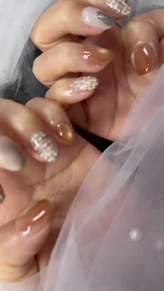 ネイル Silk ＆.のネイルデザイン