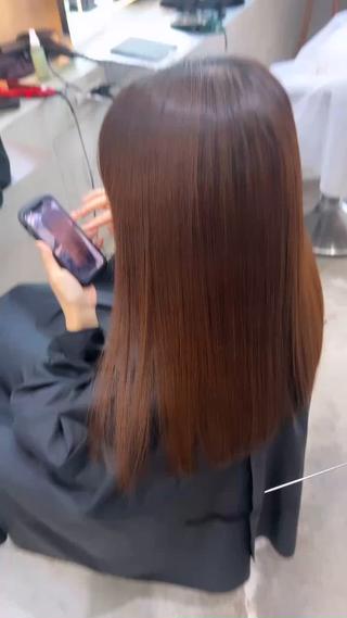 髪質改善特化のメニューとなります
どんな髪質でも必ず綺麗にします
艶が欲しい過去に縮毛矯正失敗された
そんな方にぜひ一度試して頂きたいメニューとなります 