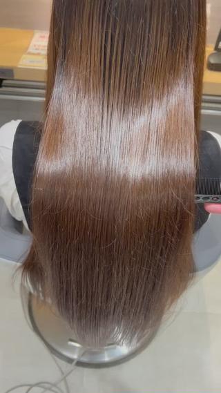 ロング 春日 力のヘアスタイル