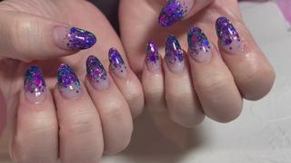 カメレオンホログラムベース
ブルーとピンクに光ります。
残り少ないのでお早めに!