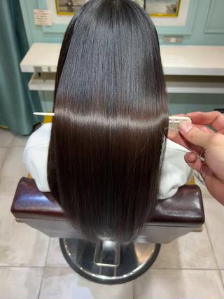 ロング 小口 晃のヘアスタイル