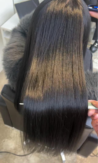 ロング 宇佐美佳／美髪 ストレート/縮毛矯正のヘアスタイル