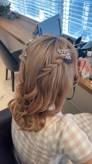 ヘアアレンジ ᴛᴏᴍᴏᴋᴀ / ᴄʜᴇʀɪのヘアスタイル