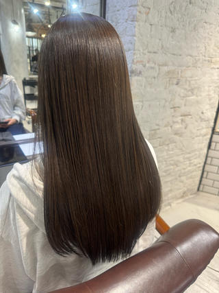 3月最終日のご予約まだまだ大歓迎︎
4月の予約も解放してます

赤みが出ない、柔らかいカラーで綺麗な艶髪に！
パサつきが気になる方はケラリファイン髪質改善トリートメントをオススメします


Che'ri
営業時間
平日
土曜・祝日
日曜
11:00～21:00
10:00～20:00
10:00～19:00

メニューのご相談などはDM等で受け付けております 