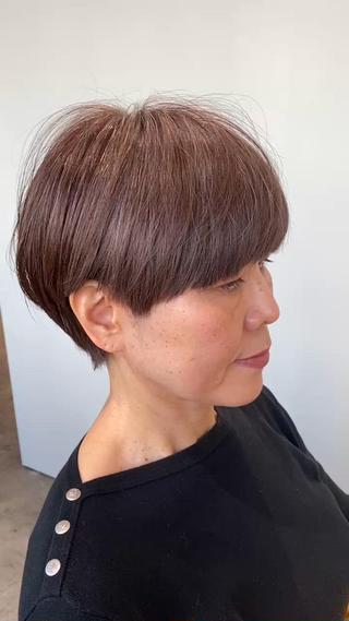 マッシュショート
カーキベージュ白髪ぼかし 