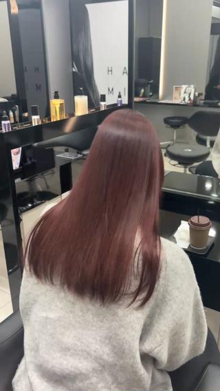 自社開発のトリートメントカラーで
サラ艶髪になりました️ 