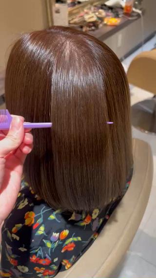 カラーのダメージを最小限に抑えつつ、シャンプー台での後処理、トリートメントでドライだけでもツヤ髪に仕上げられます*゜