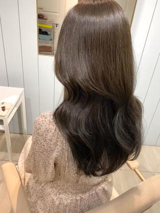 髪質改善カラーでカラーしても艶々ぷるんぷるん
髪質改善カラー
韓国暗髪カラー