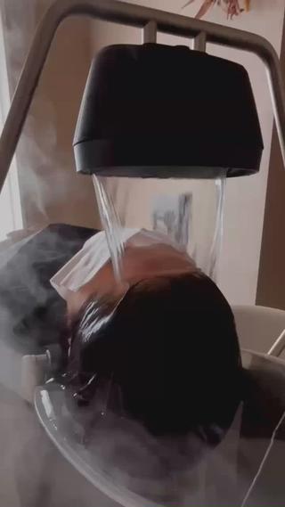 鈴木 悦子のヘアスタイル