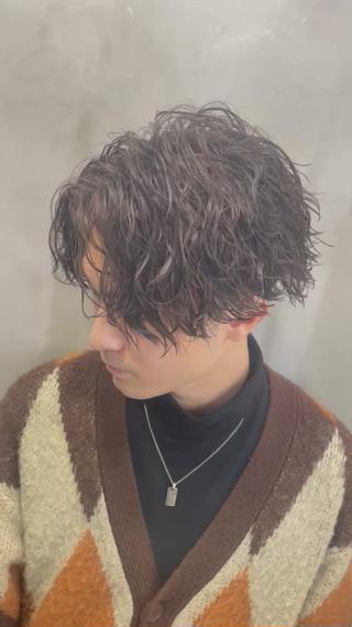 波巻きセンターパートパーマ 