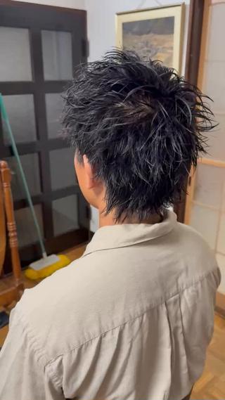 ショート パーマ メンズ メンズヘアササキ所属・フルハタヒロト 新宿理容師のヘアスタイル