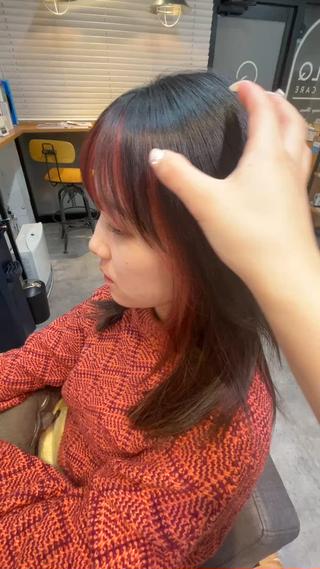 ベースはそのまま！
ポイントのブリーチカラーはダメージも少ないです！

フェイスフレーミングとてもおすすめです 