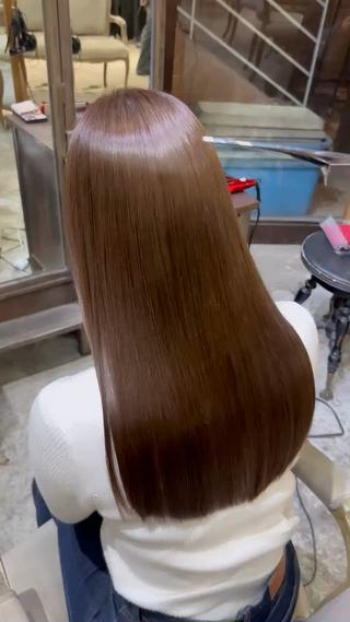 ロング 美髪矯正 透明感 カラー⭐️ユウキのヘアスタイル