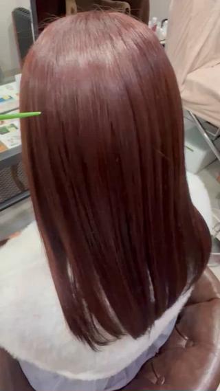 髪質改善カラーでうる艶に
ダメージによるパサつきや広がりをしっかりケアすることができます