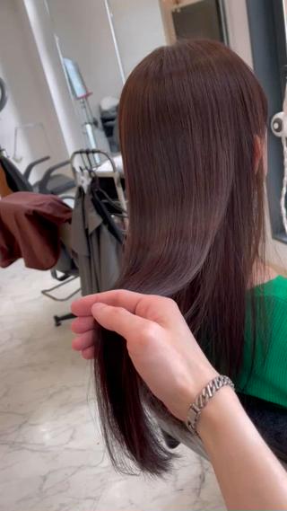 自然なツヤを純粋なトリートメントで 