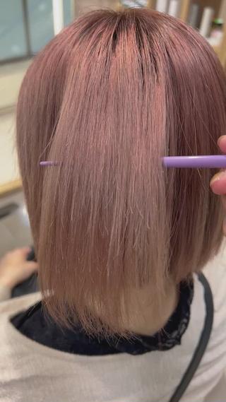 マグネットカラーでツヤツヤヘアに 