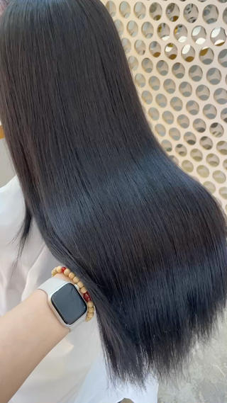 ロング 🧸SAKI🎀 韓国レイヤーのヘアスタイル