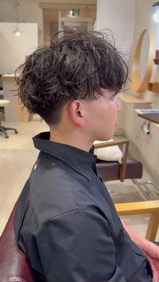 ナチュラルでかっこいい
ゆるめツイスパ 