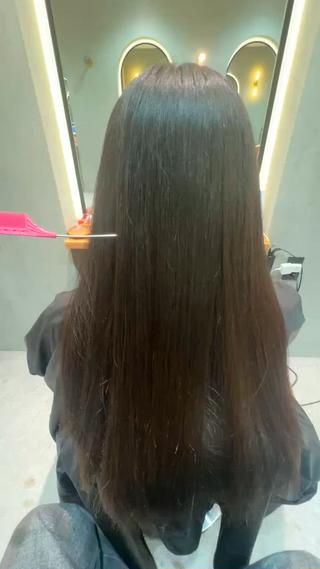 ロング 安岡 稜太のヘアスタイル